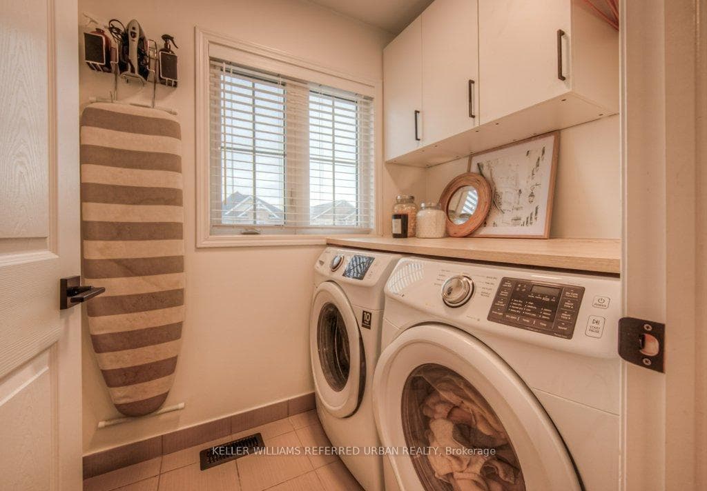 1194 Biason Circle photo 34