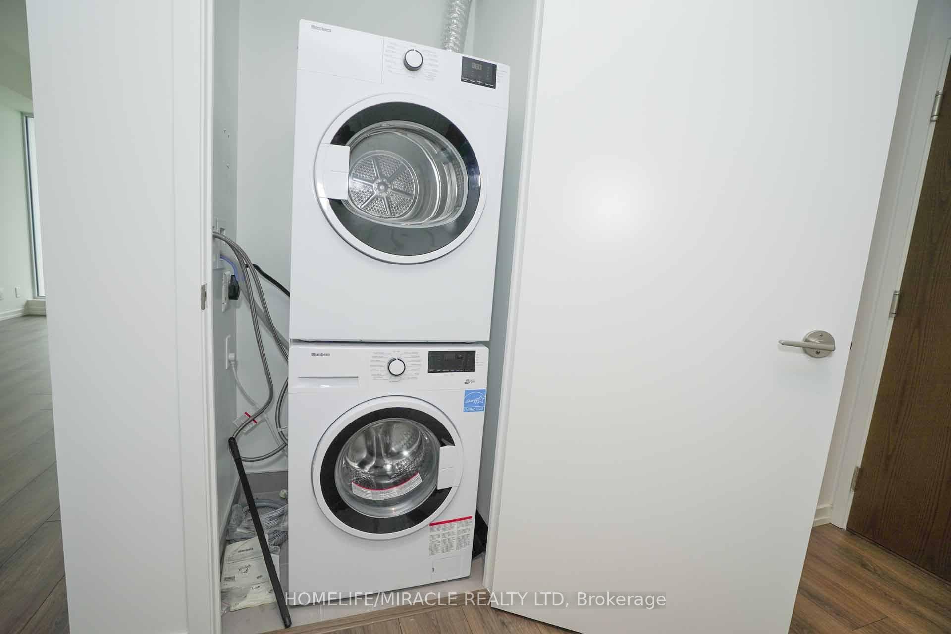 7890 Jane Street Unit 4208 photo 15