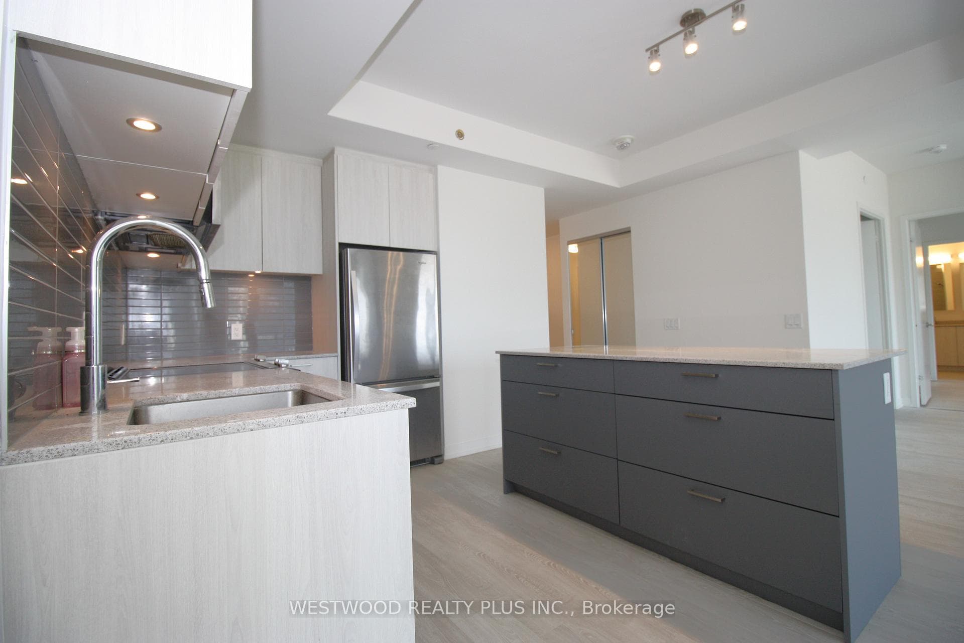 8868 Yonge Street Unit 1206E photo 14