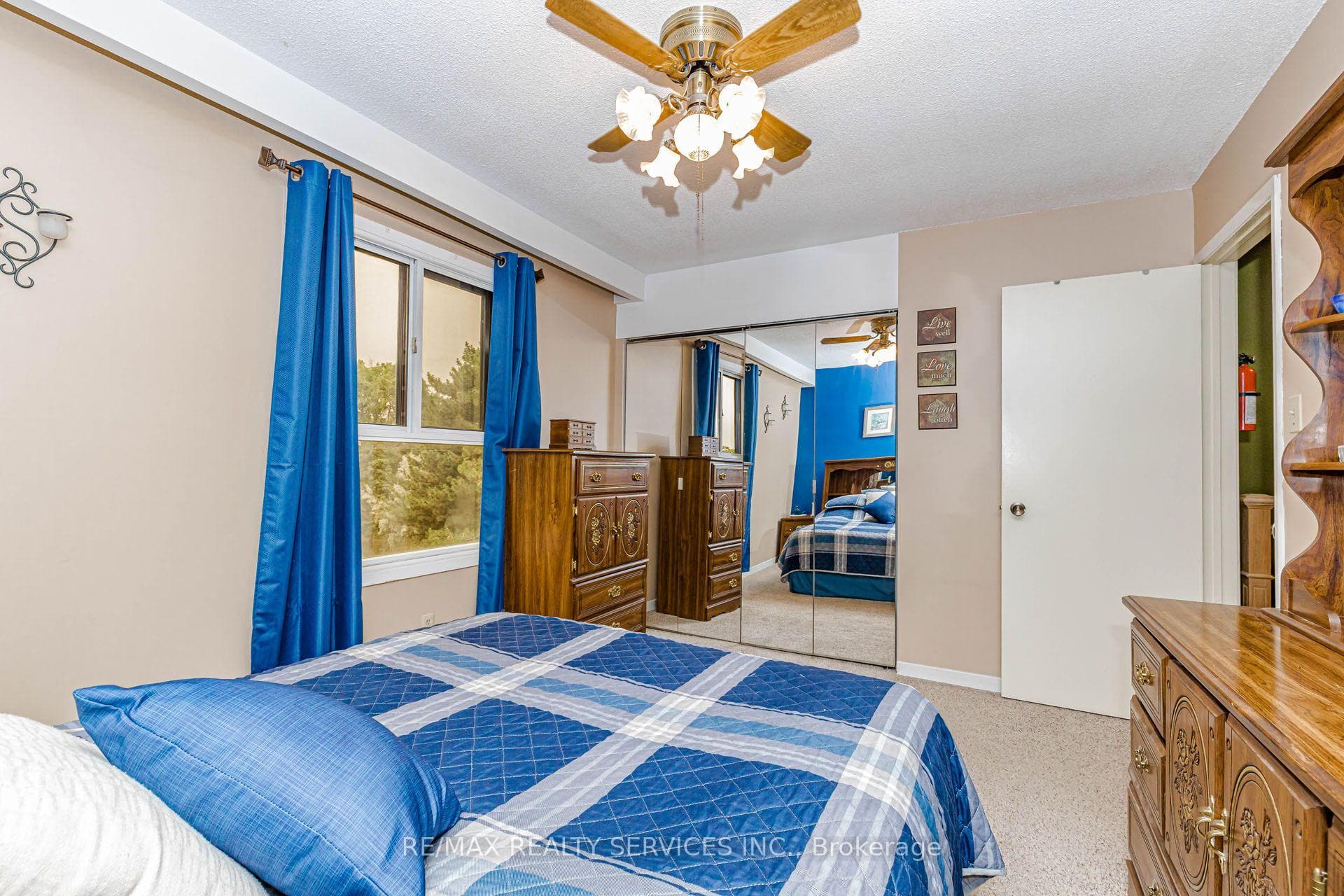 47 Dawson Crescent photo 24