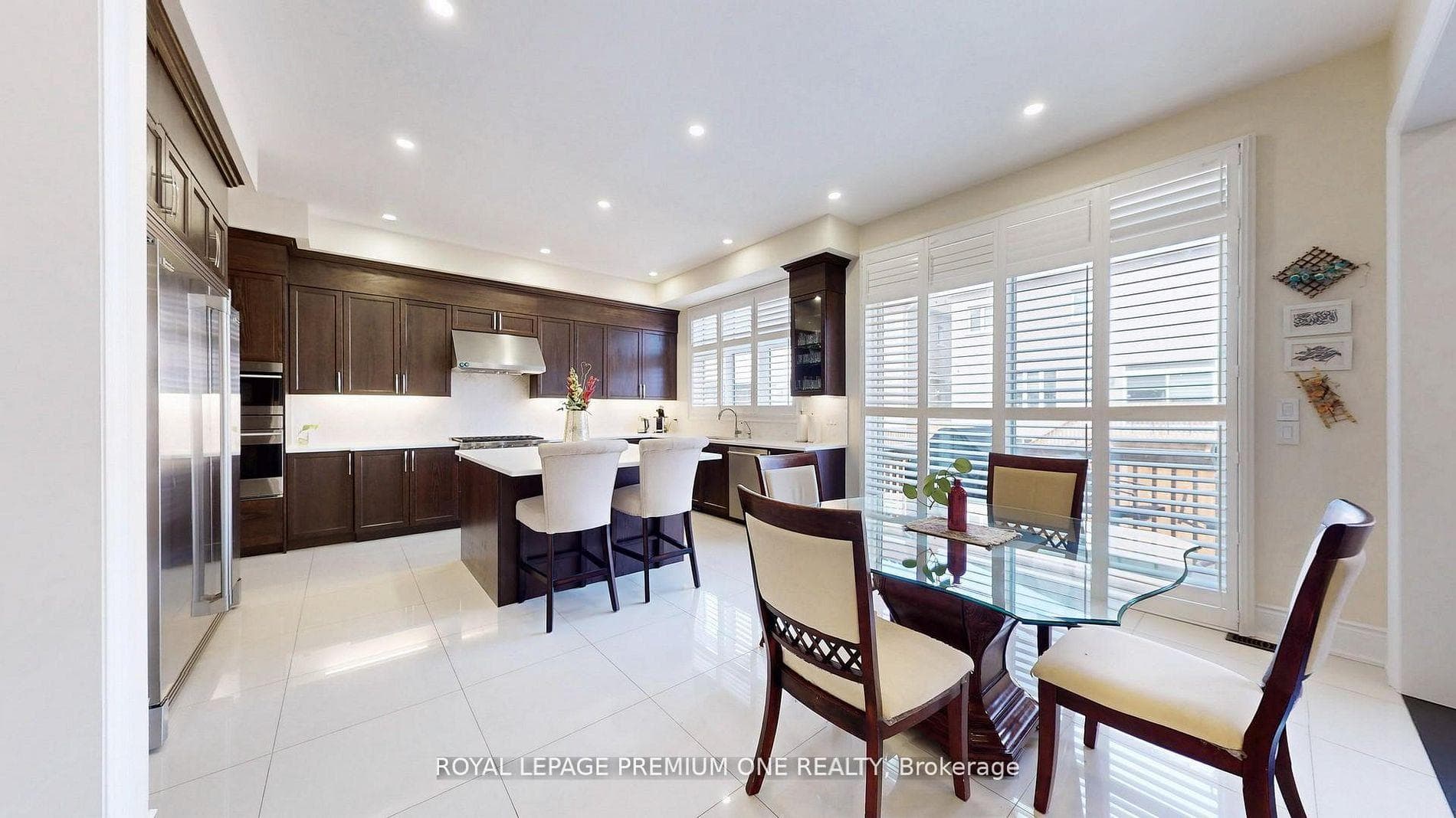 52 Daisy Meadow Crescent photo 13
