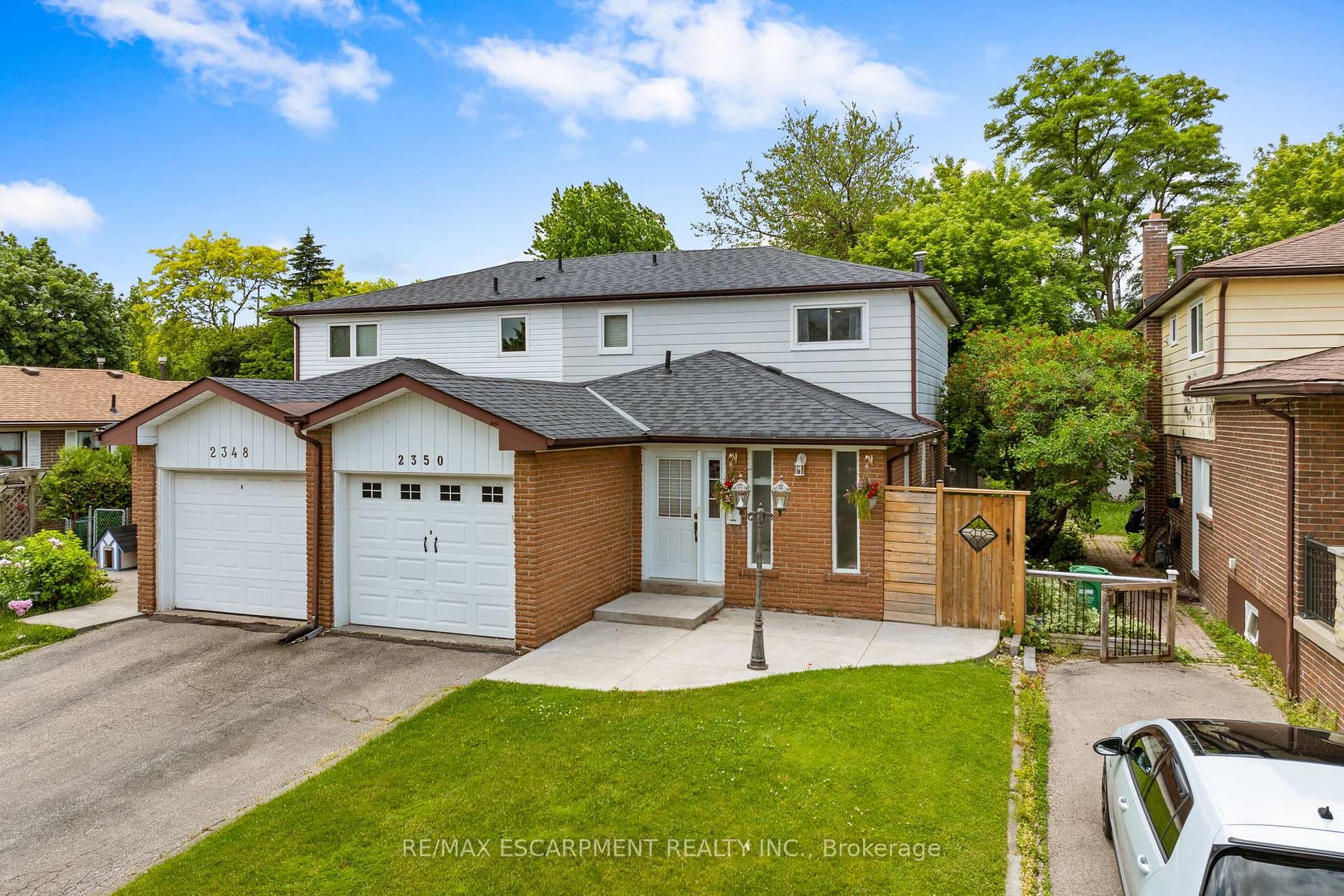 2350 Gareth Road photo 2