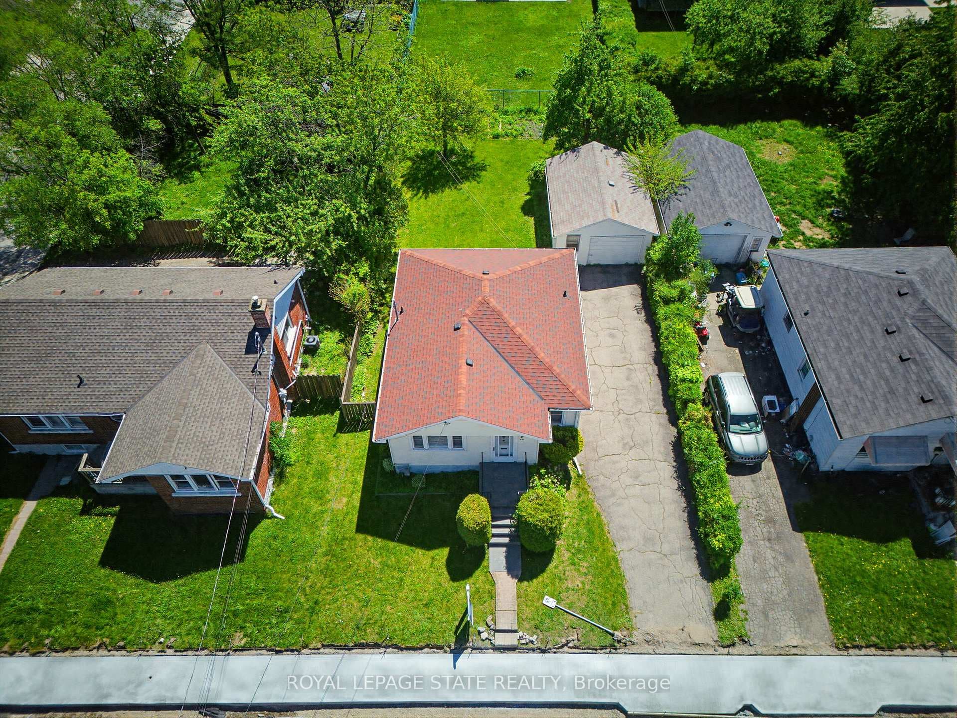 257 West 2nd Street photo 37