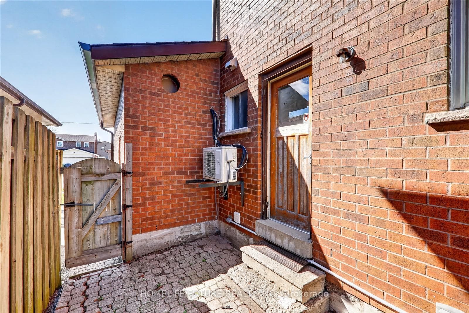 2 Lovel Avenue photo 44