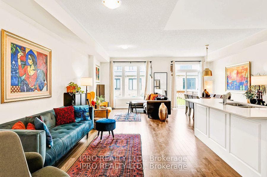 30 Louise Crescent photo 14