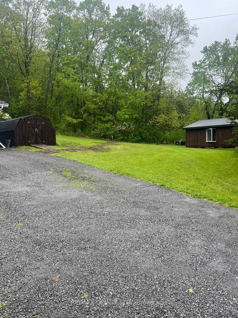 120 Thompson Road photo 34