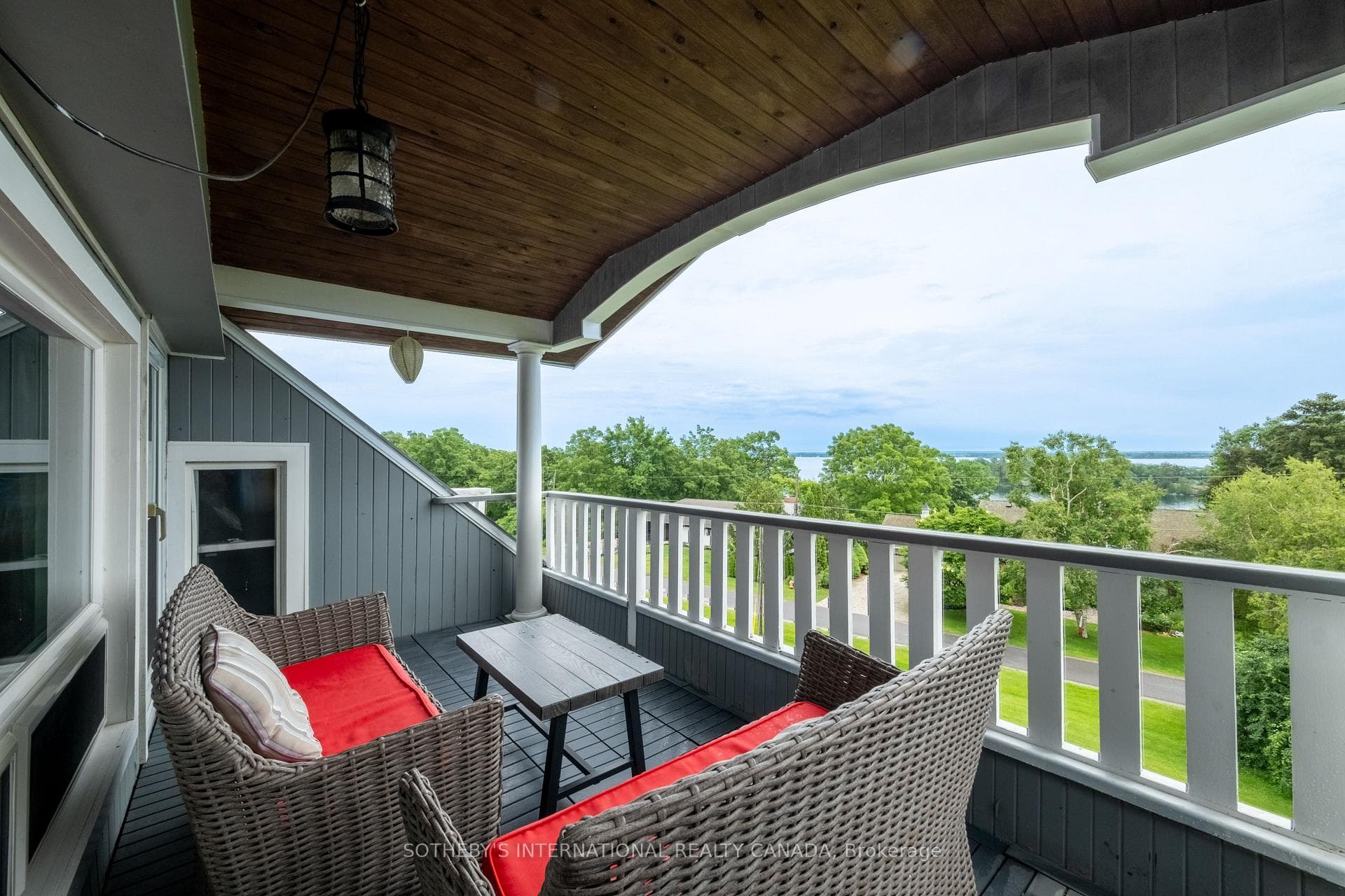 Penthouse Suite