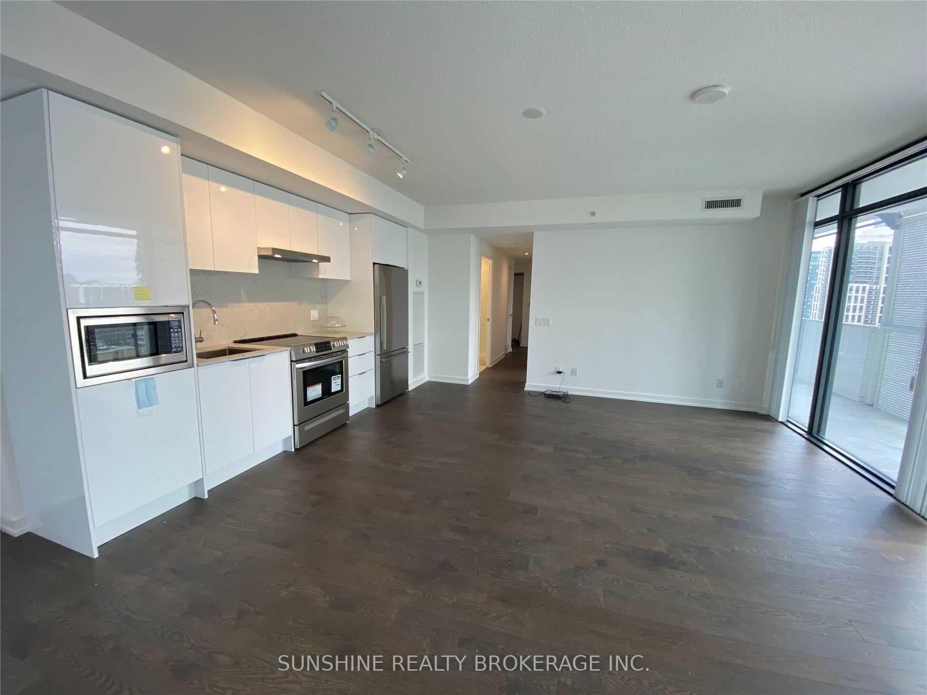 25 Richmond Street Unit 1503 photo 2