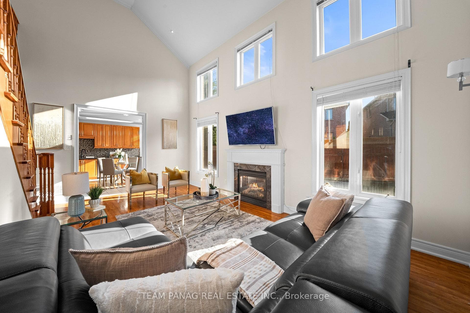 52 Mount Royal Circle photo 16