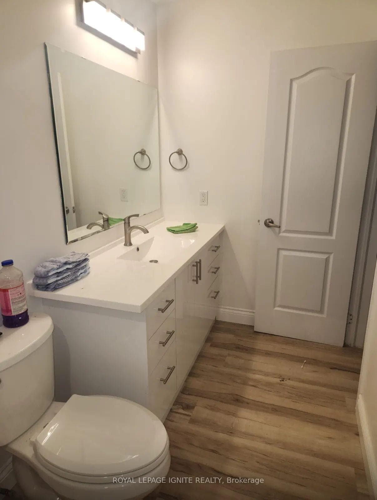 88 Baycliffe Drive photo 22
