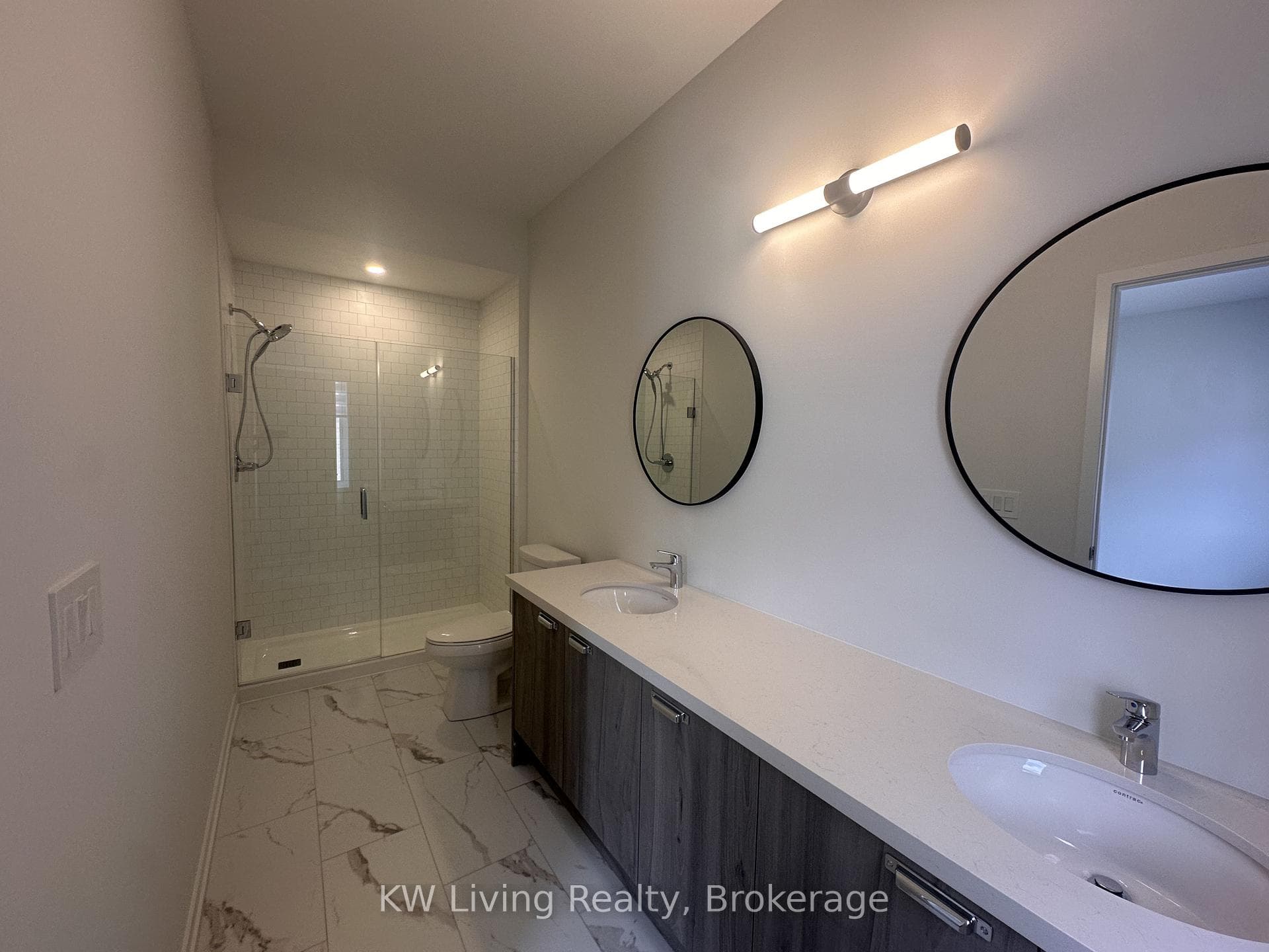 48 Helmkay Avenue photo 19