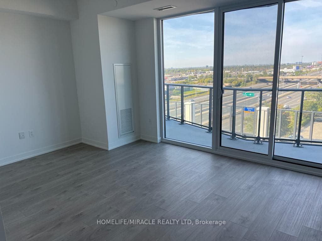 36 Zorra Street Unit 810 photo 2