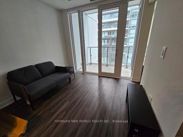 60 Princess Street Unit 627 photo 6