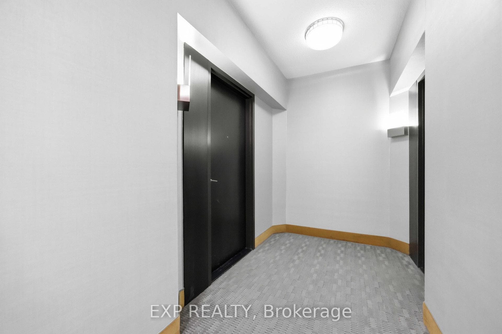 17 Anndale Drive Unit Ph210 photo 6