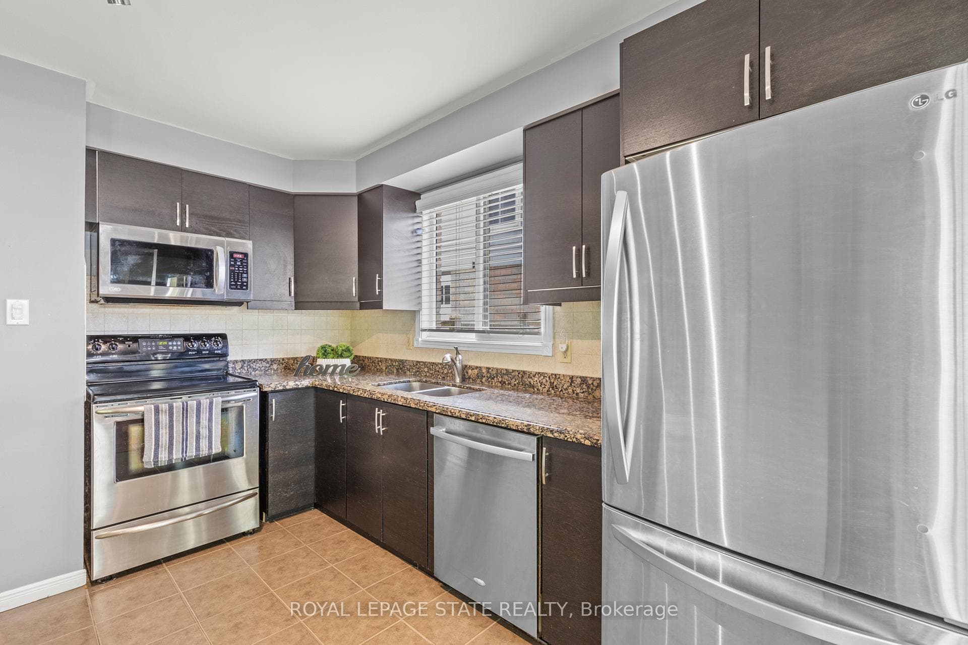 3516 Quilter Court photo 13
