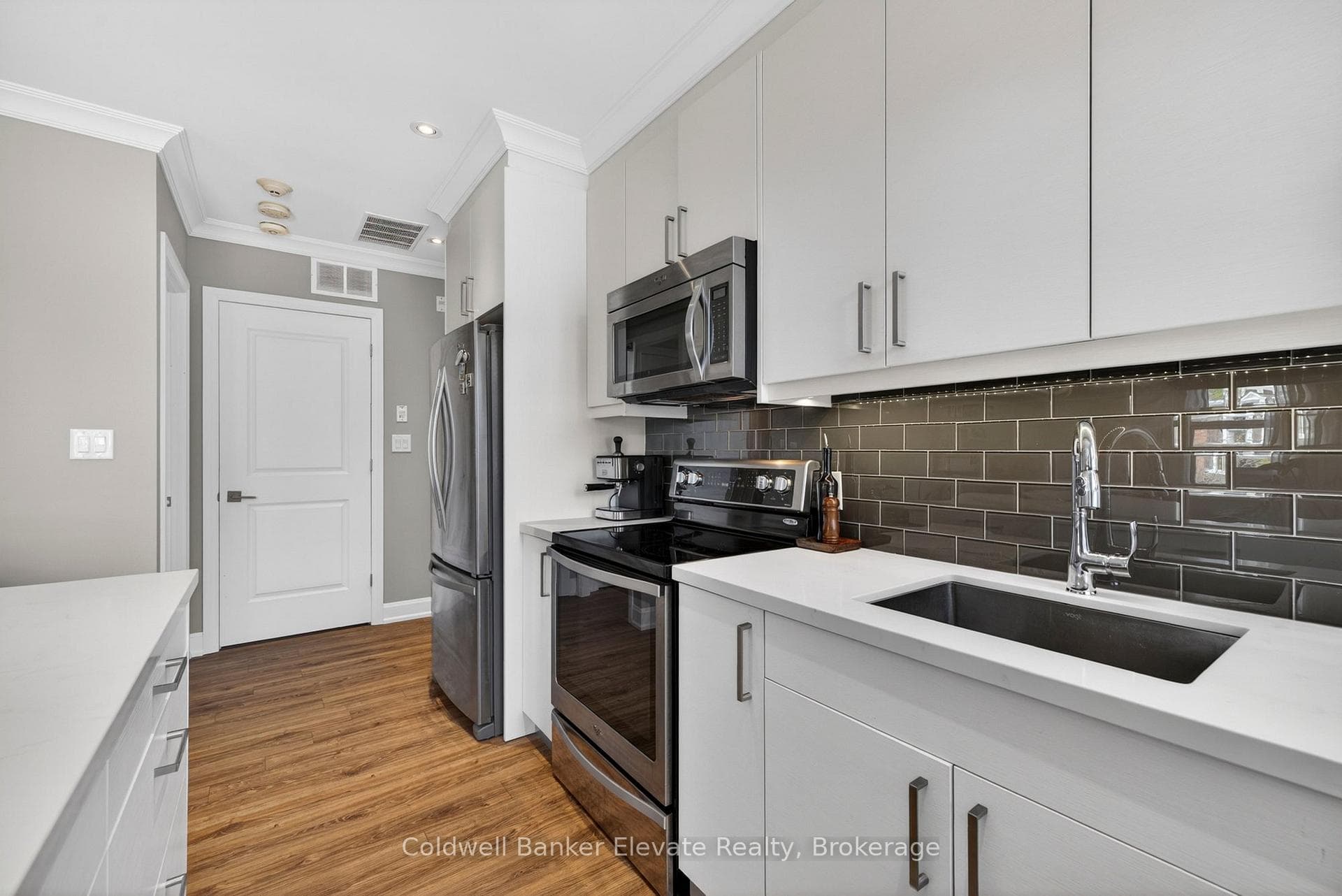 2 King Street Unit 205 photo 14