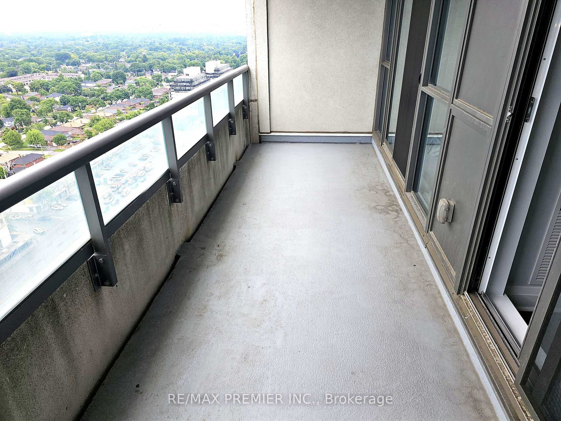 17 Zorra Street Unit 2101 photo 12