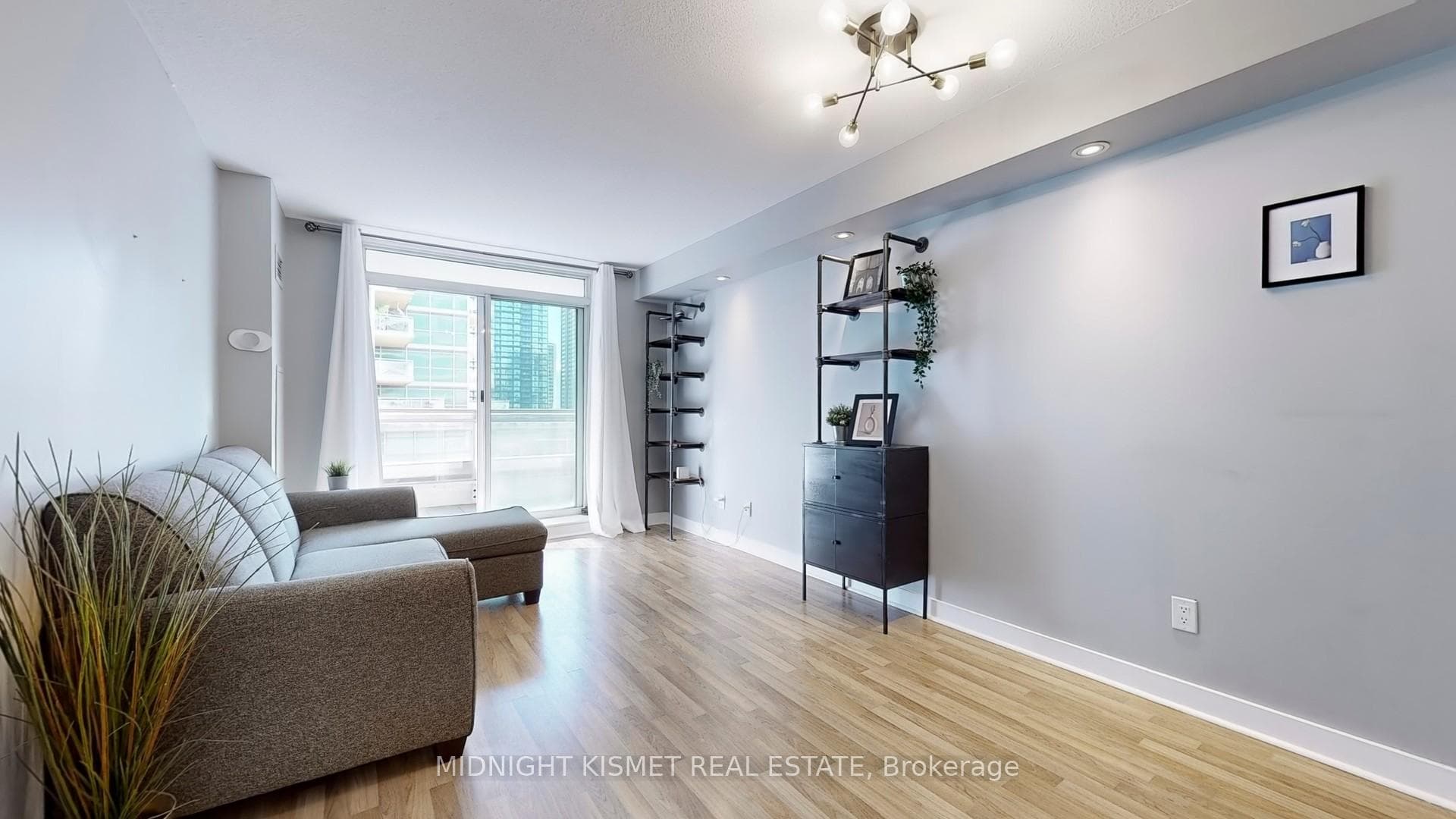 50 Lynn Williams Street Unit 601 photo 4
