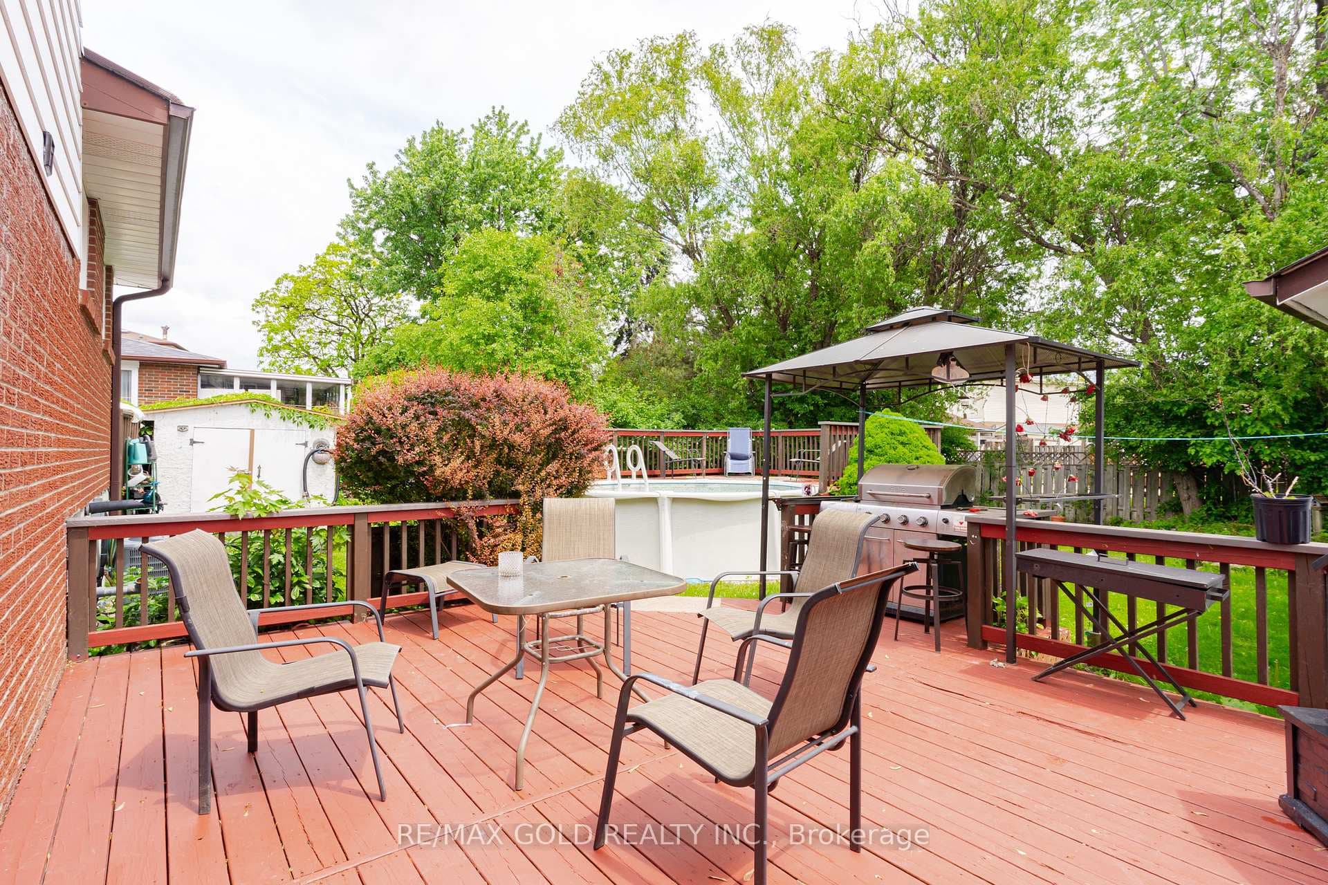 56 Edgebrook Crescent photo 33