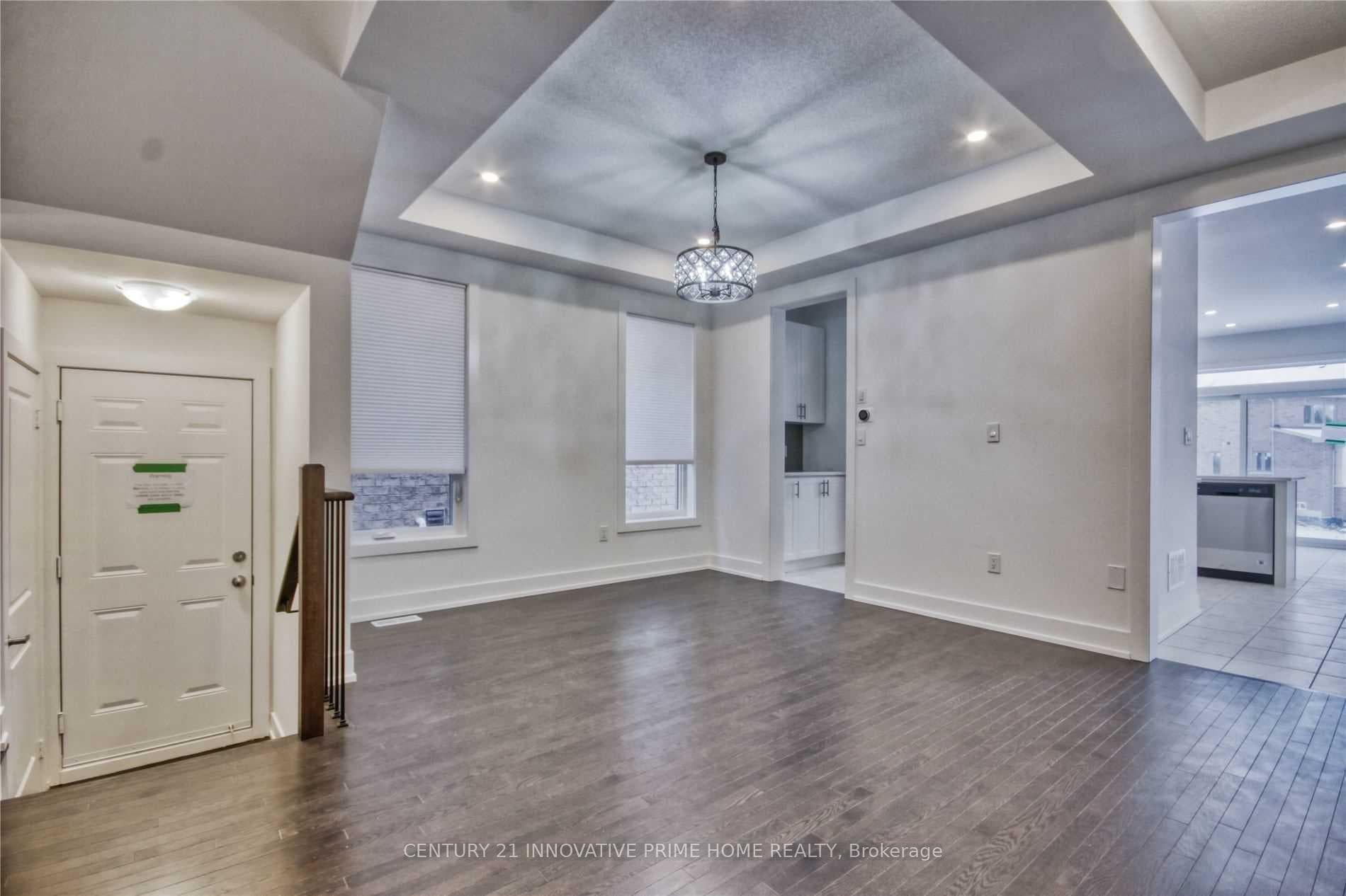 35 Beaverdams Drive photo 4
