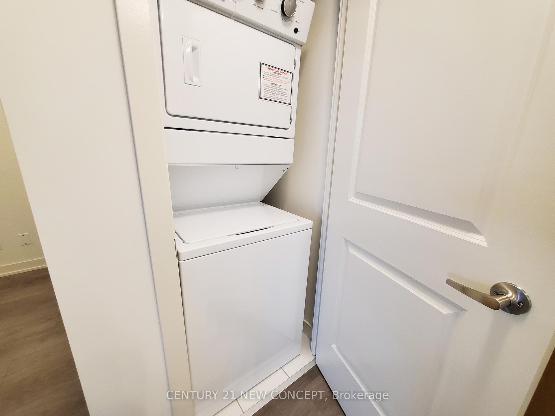 4955 Yonge Street Unit 1710 photo 16