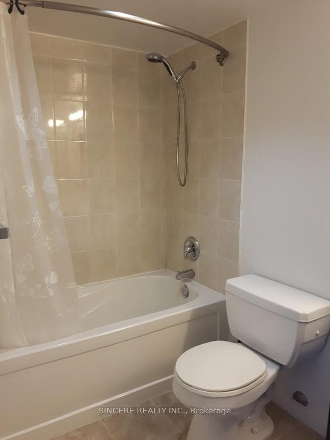 30 Greenfield Avenue Unit 1108 photo 9