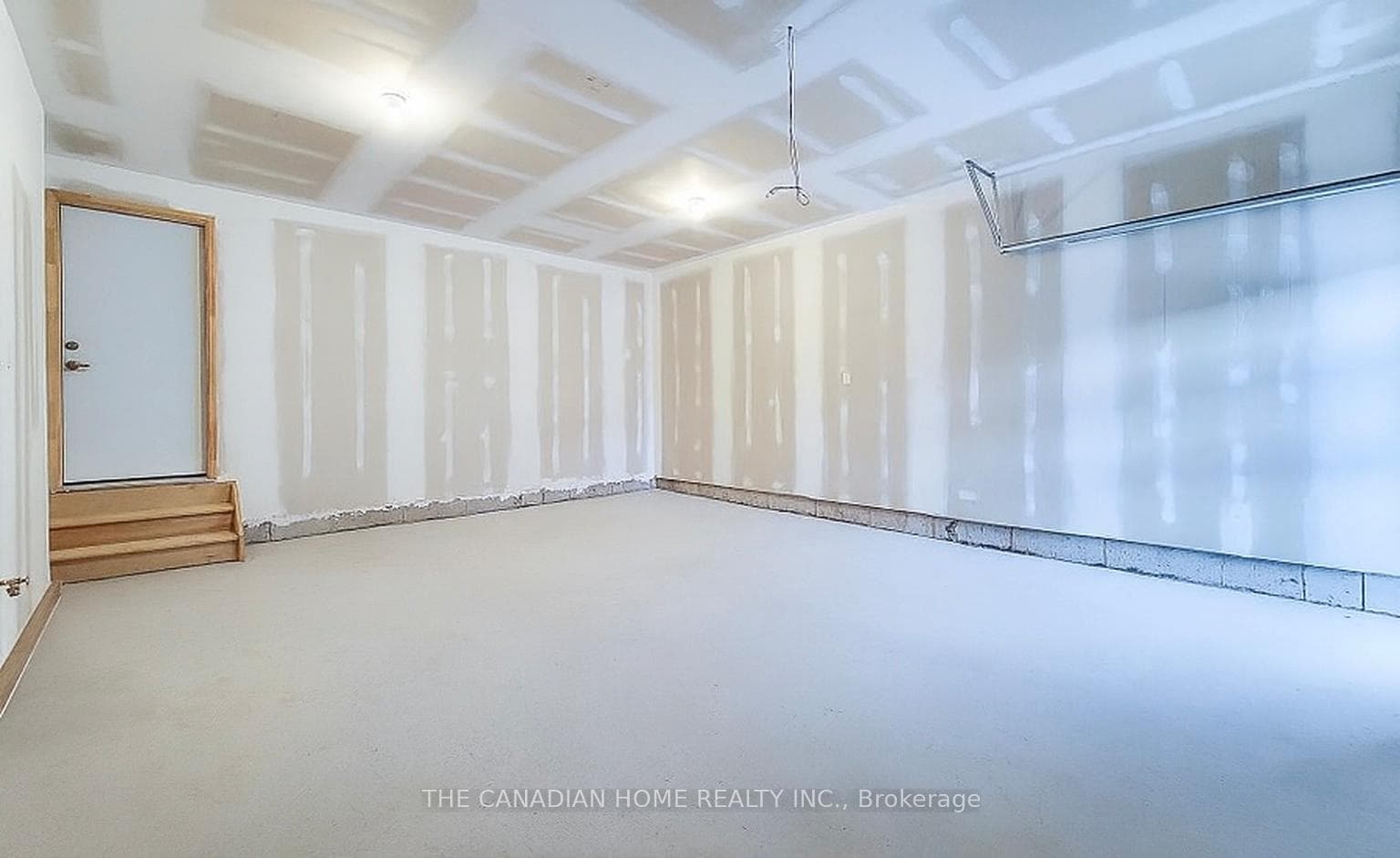 358 GORDON Avenue photo 24