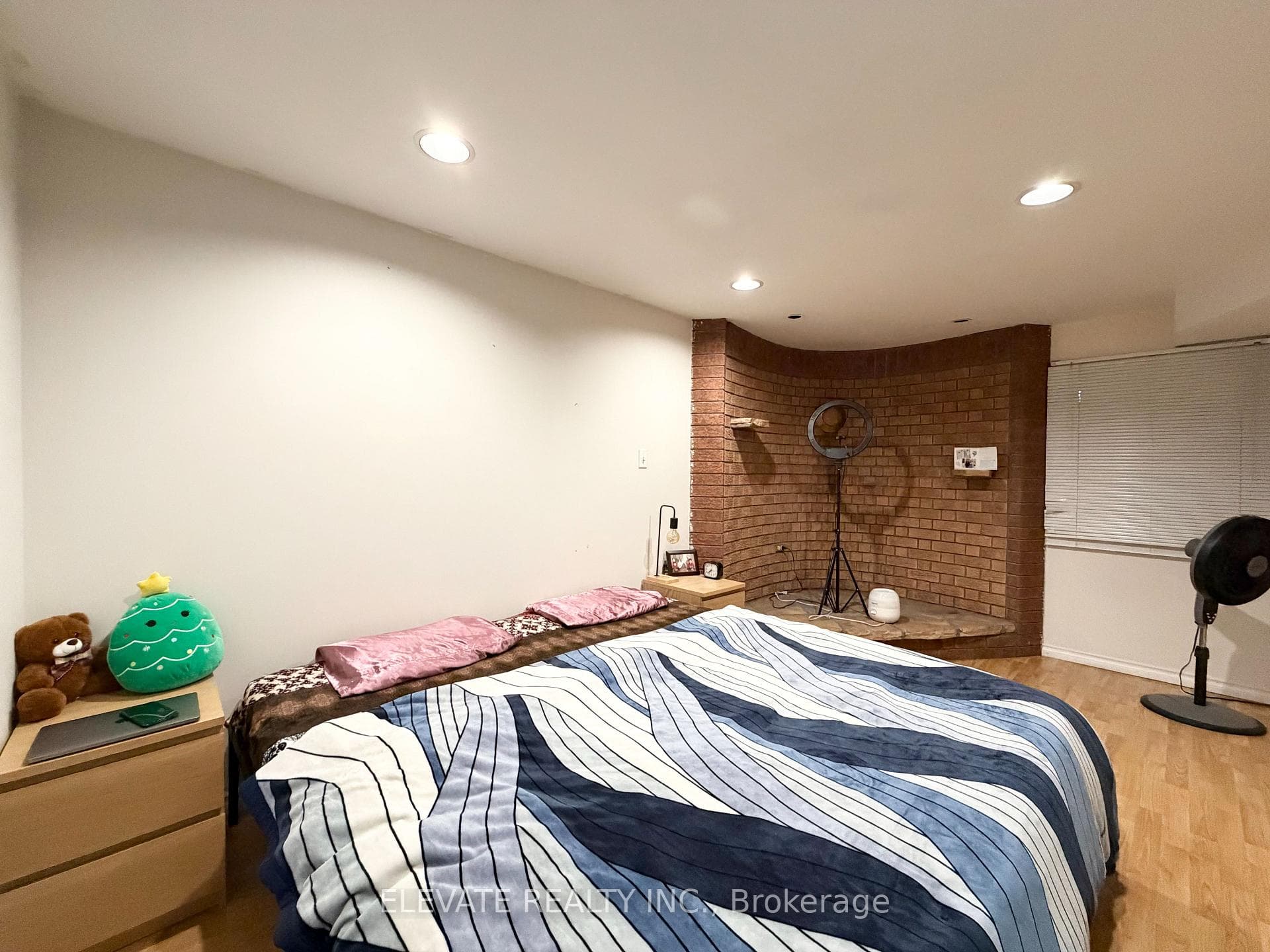 1556 Princelea (Basement) Place photo 12