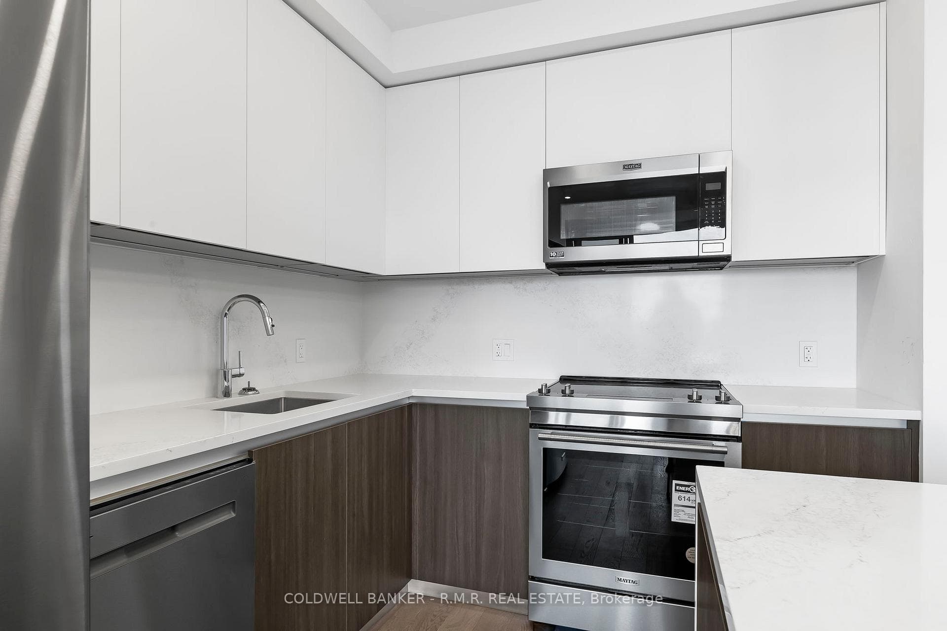 195 Hunter Street Unit 708 photo 11