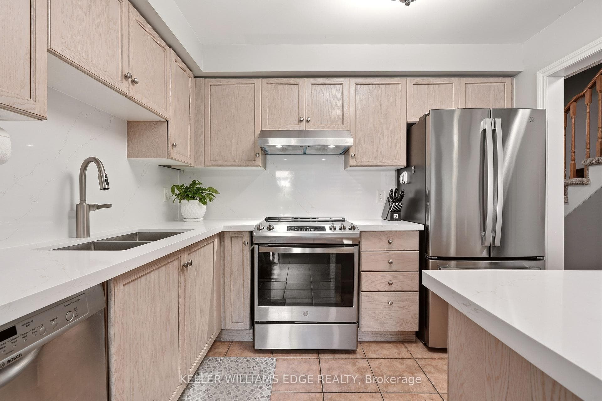 2408 Nichols Drive photo 6