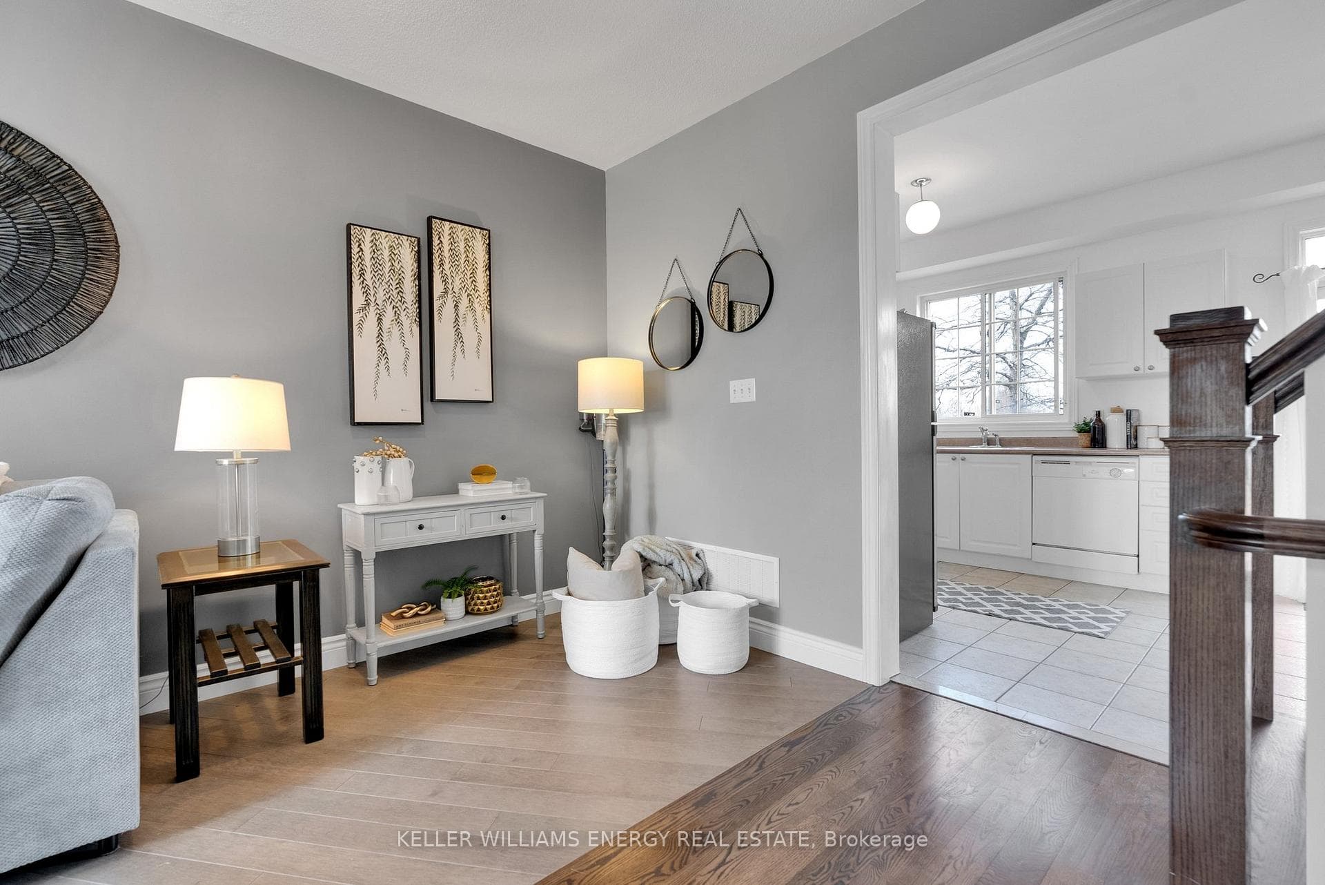 8 Boone Lane photo 9
