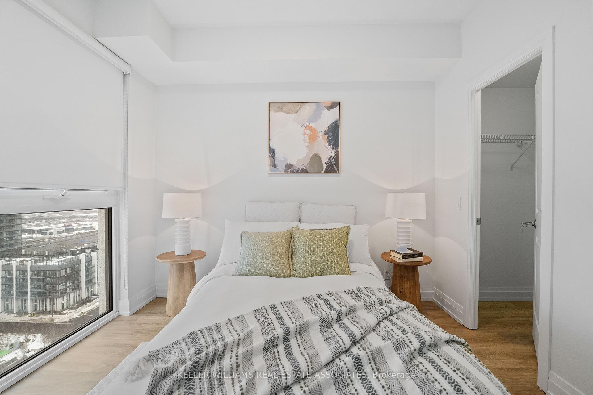17 Zorra Street Unit 1608 photo 16
