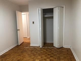 945 Simcoe Street Unit 107 photo 4