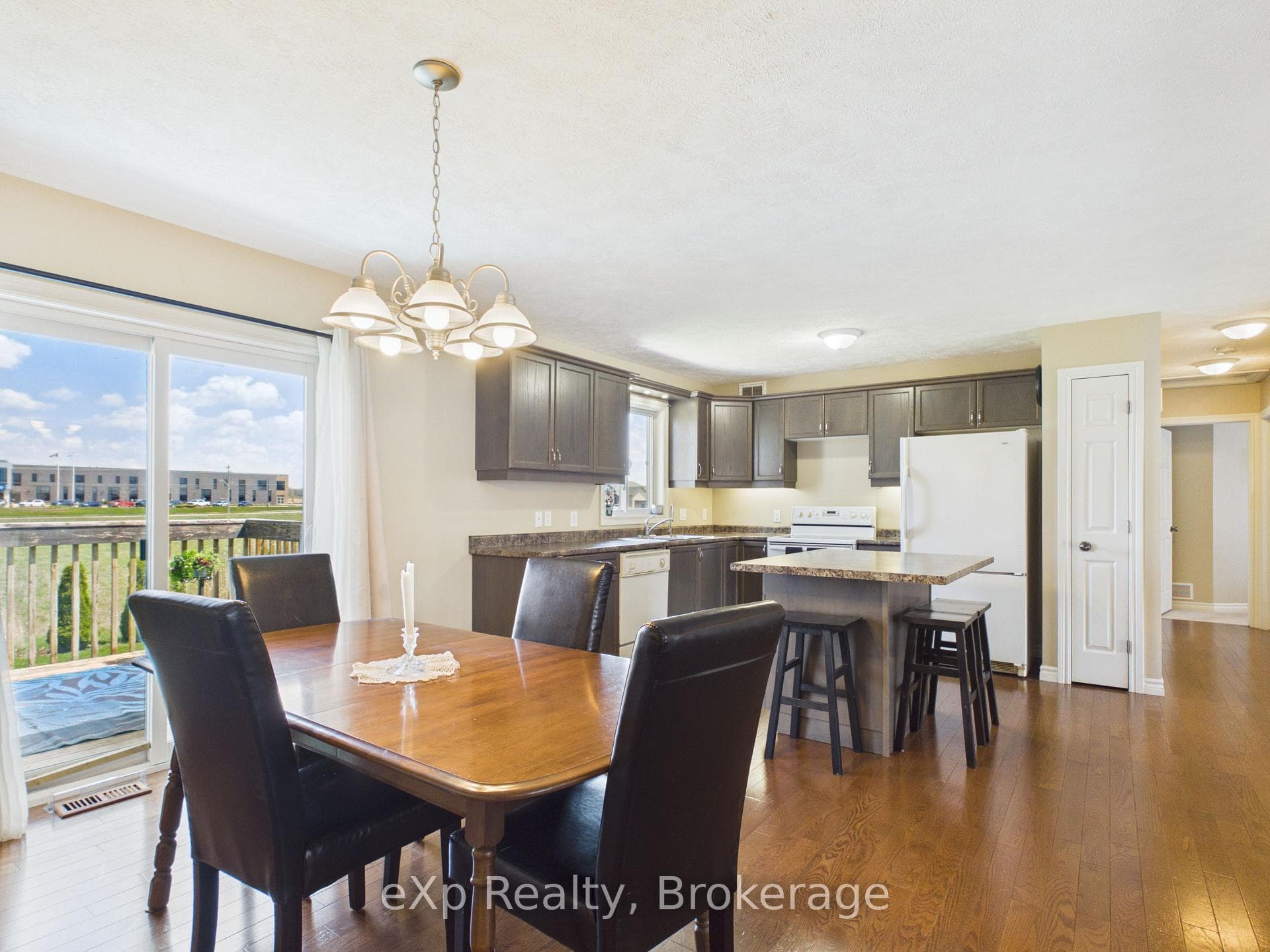 241 17th Avenue photo 12