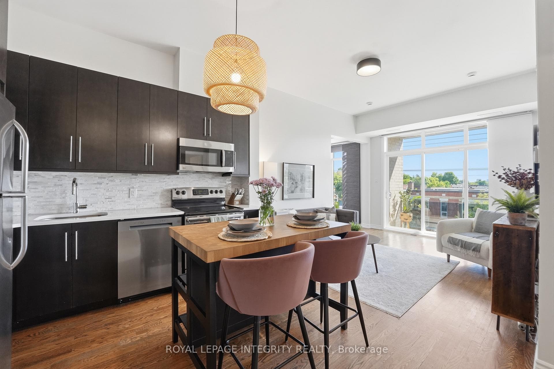 682 Churchill Avenue Unit 310 photo 8