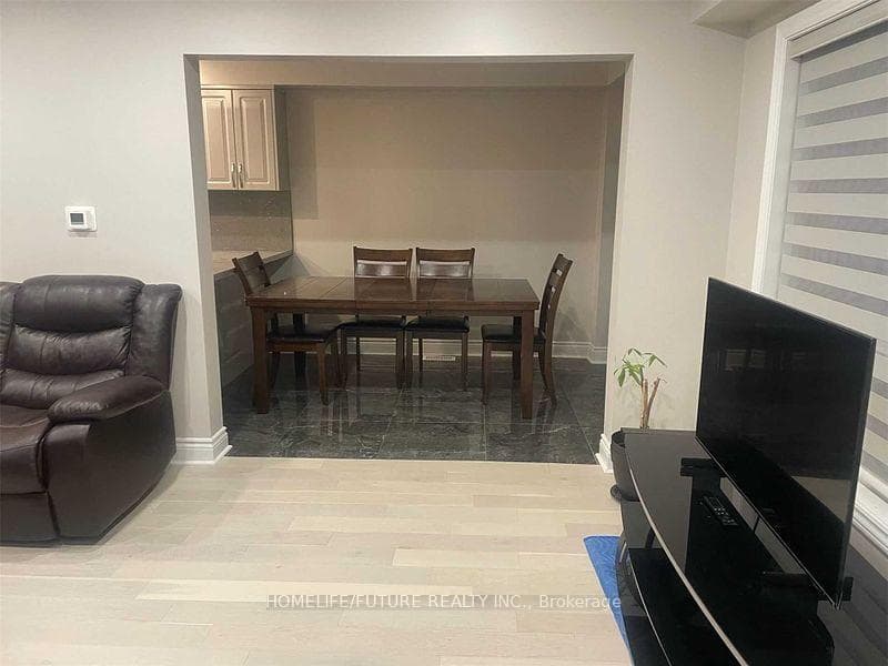 15 Ecopark Gate photo 7