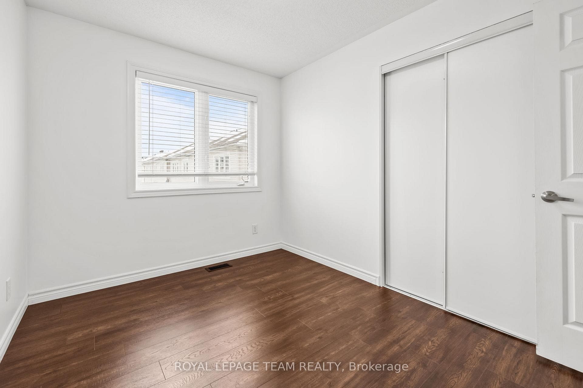 2751 Grand Canal Street photo 22