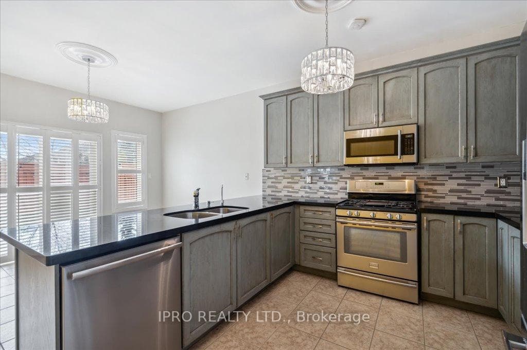 1309 Kestell Boulevard photo 18