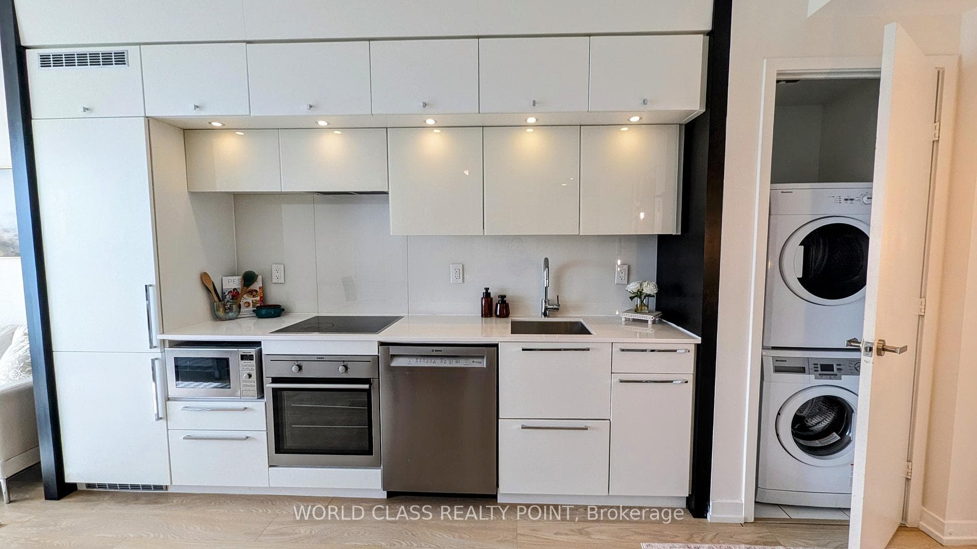 15 Grenville Street Unit 4302 photo 12
