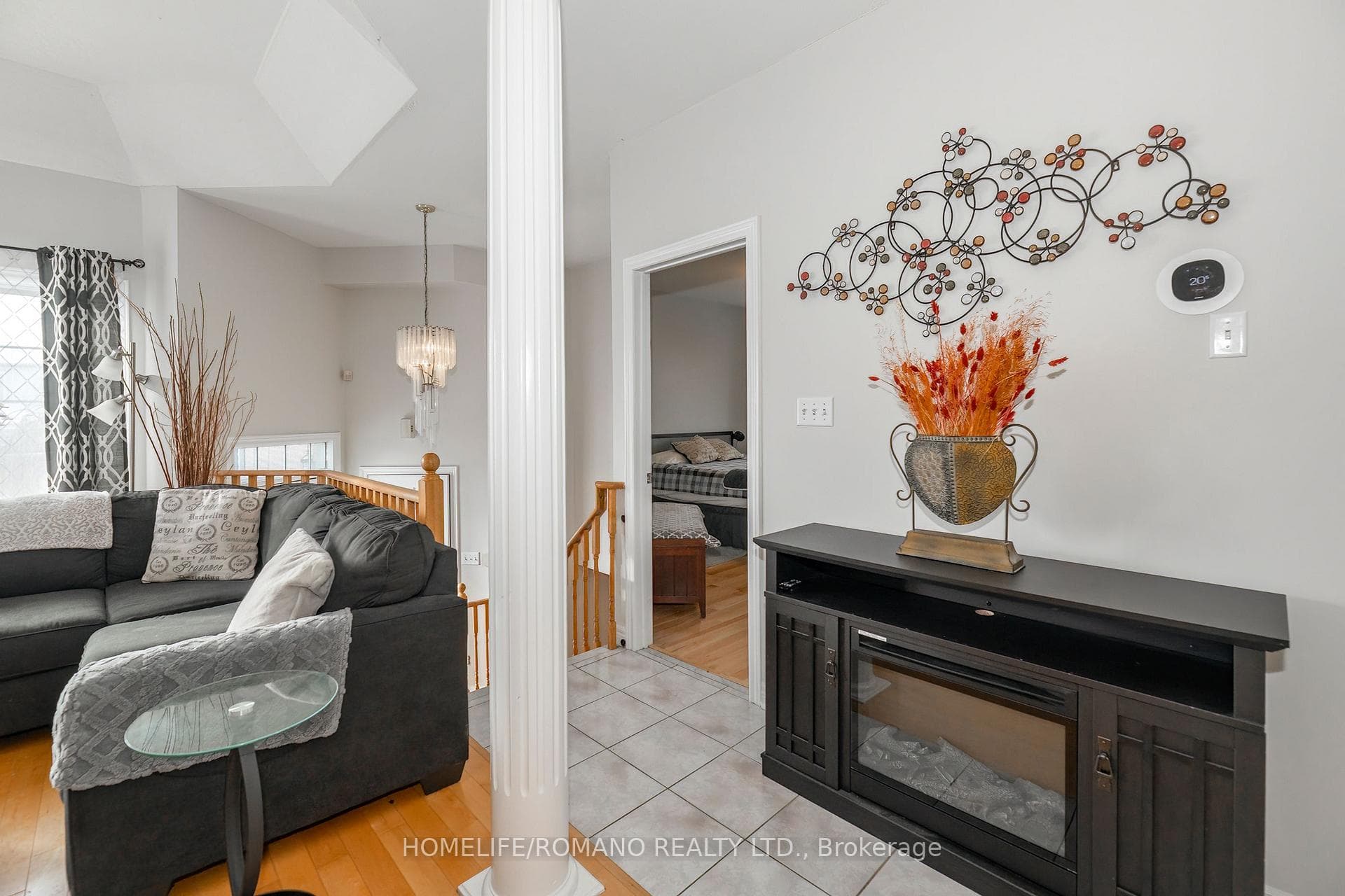 25 Bedell Crescent photo 7