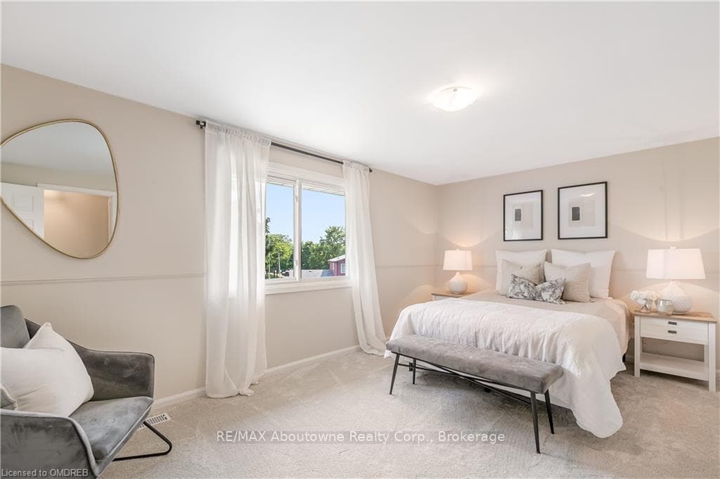 14 PENNI Place photo 19