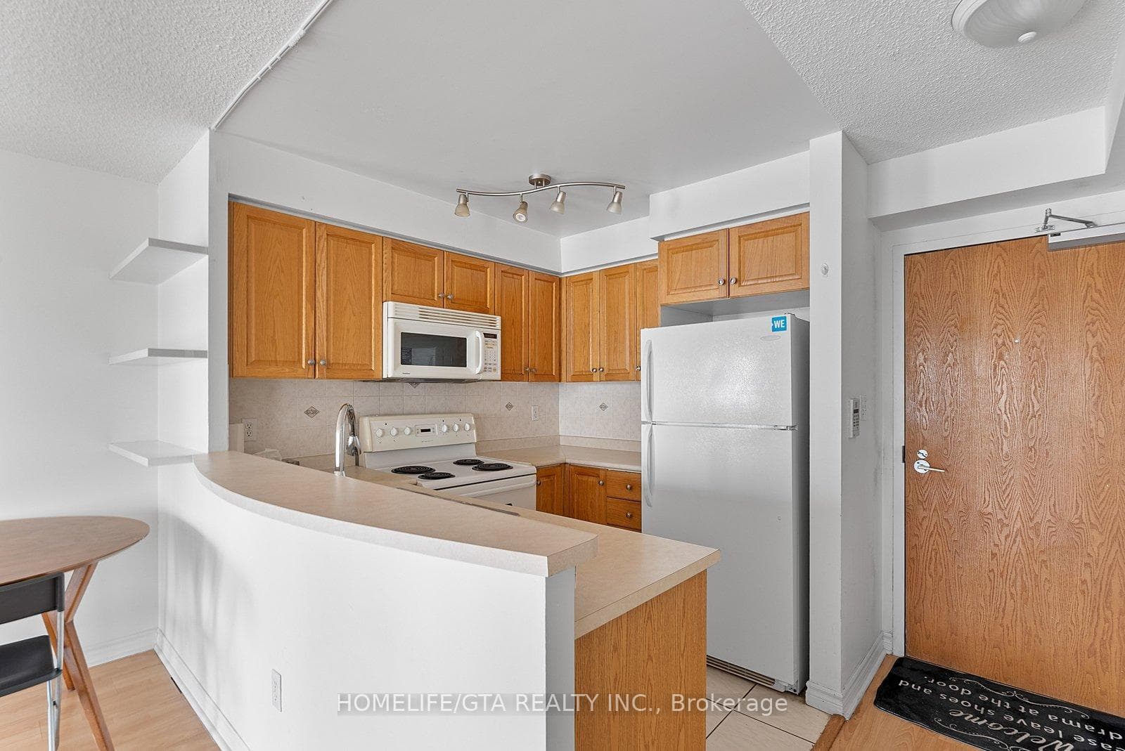 7 Lorraine Drive Unit 815 photo 7