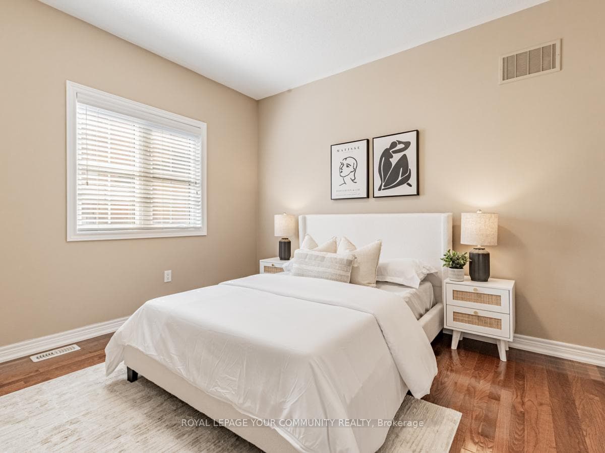 201 Queen Filomena Avenue photo 28
