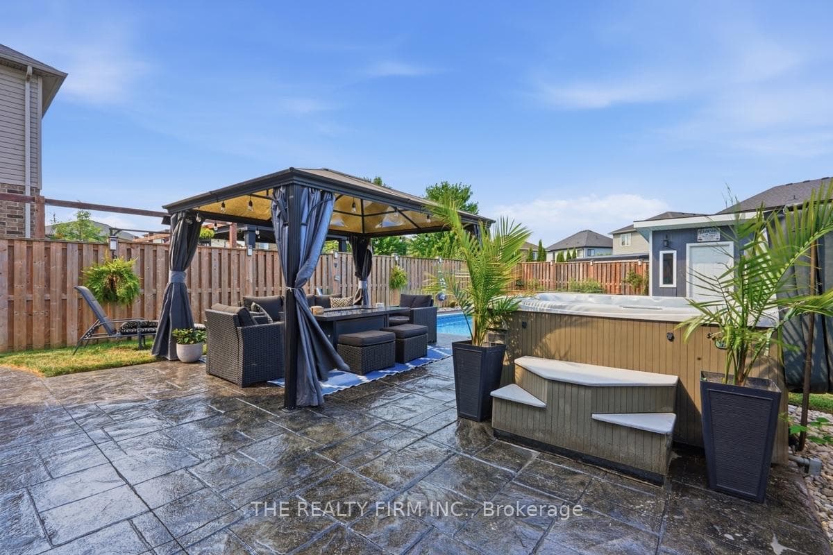 1830 Couldridge Way photo 32