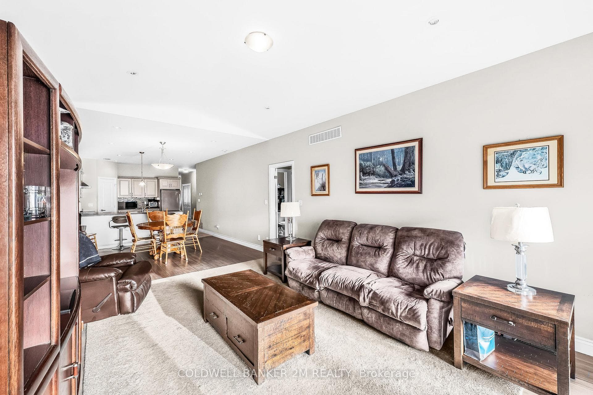 10 Crispin Street photo 20