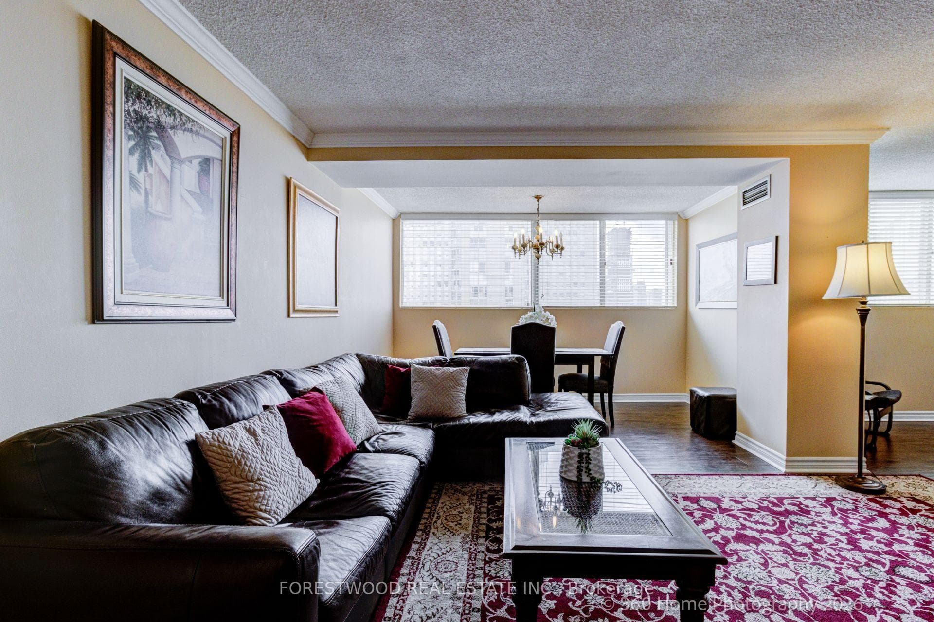 3700 Kaneff Crescent Unit 2202 photo 6
