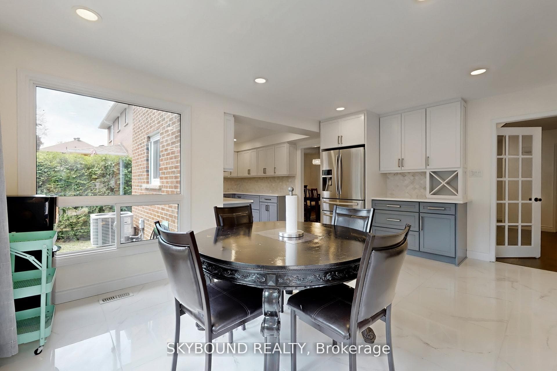 2088 Madden Boulevard photo 10