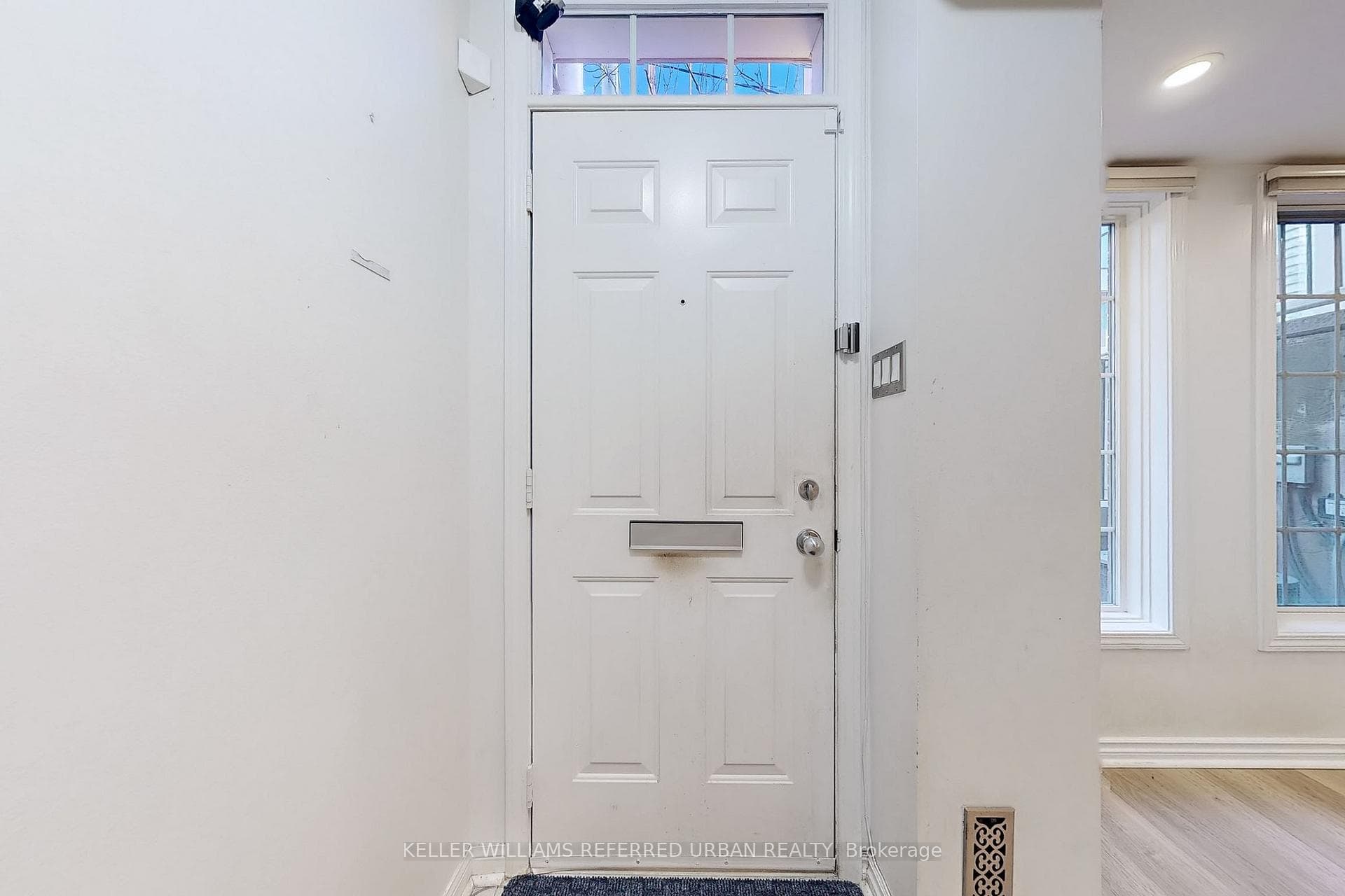 4A Portland Street photo 31
