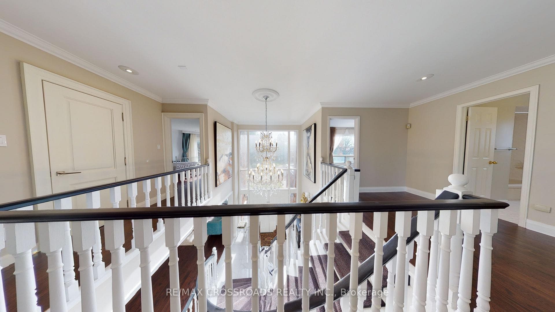 62 Garnier Court photo 17