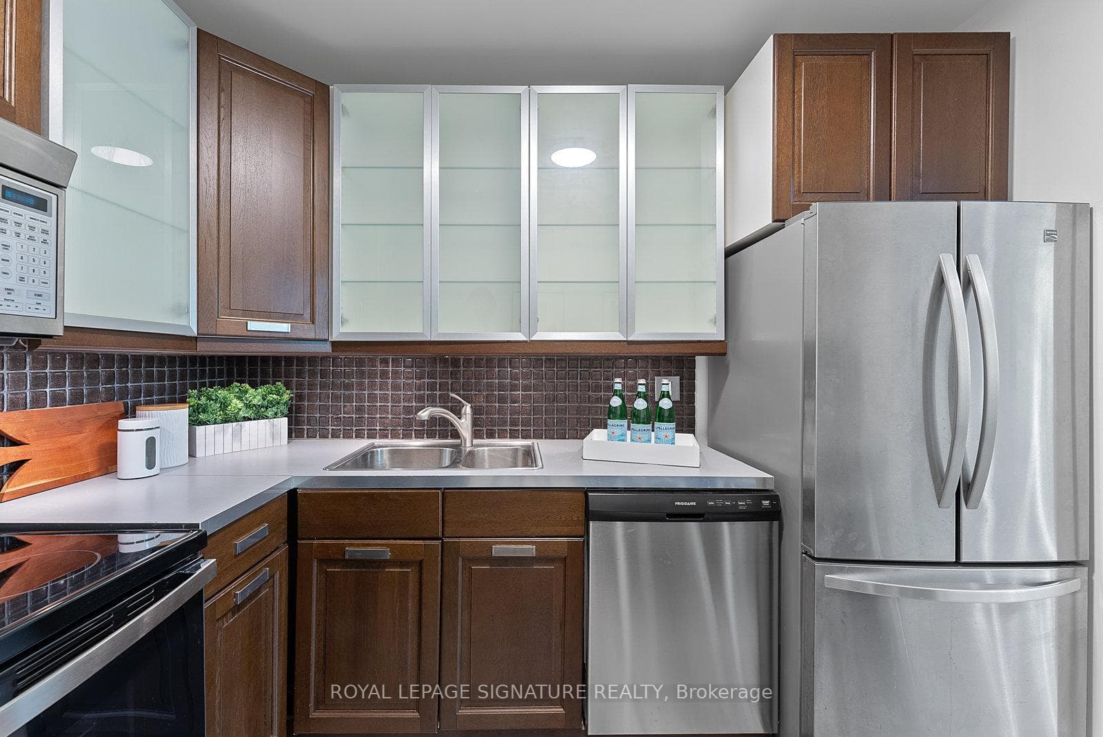 40 Homewood Avenue Unit 102 photo 20